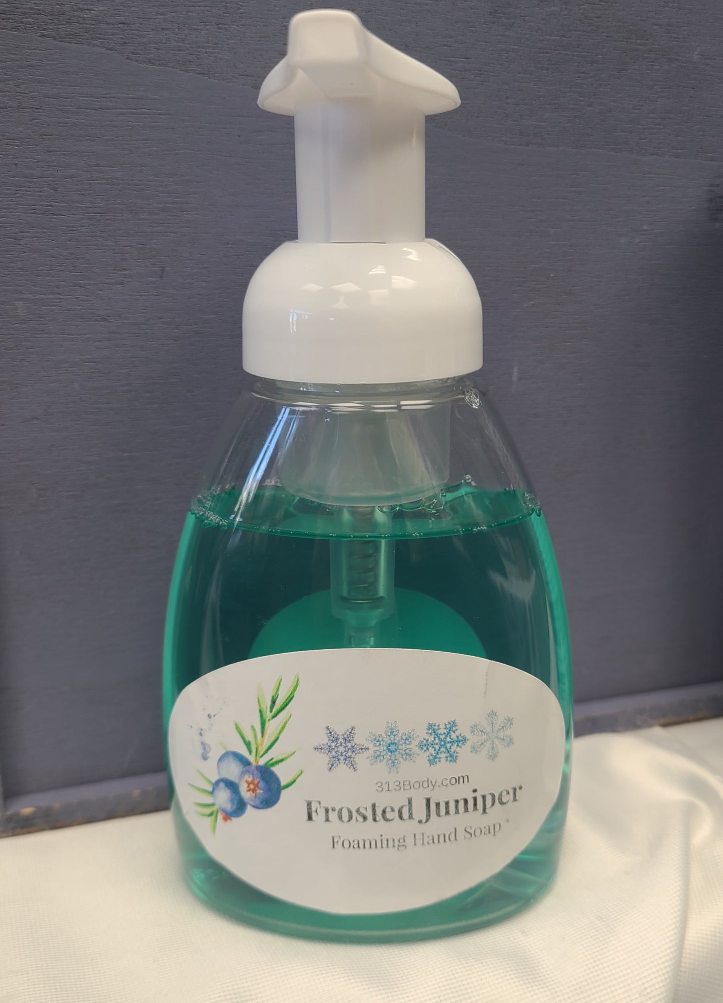 Foaming Hand Soap - Frosted Juniper