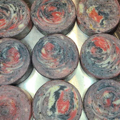 HEY HEY Hockeytown Handcrafted Soap - Eucalyptus & Spearmint Scented - Coffee Grounds Exfoliating