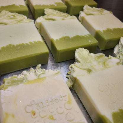 Pickford Sweet Grass Handcrafted Soap - Sweet Grass Scented