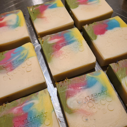 Holland Tulips Handcrafted Soap - Floral Cashmere Scented