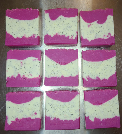 Dragon Fruit Scented Soap with Tallow & Goats Milk