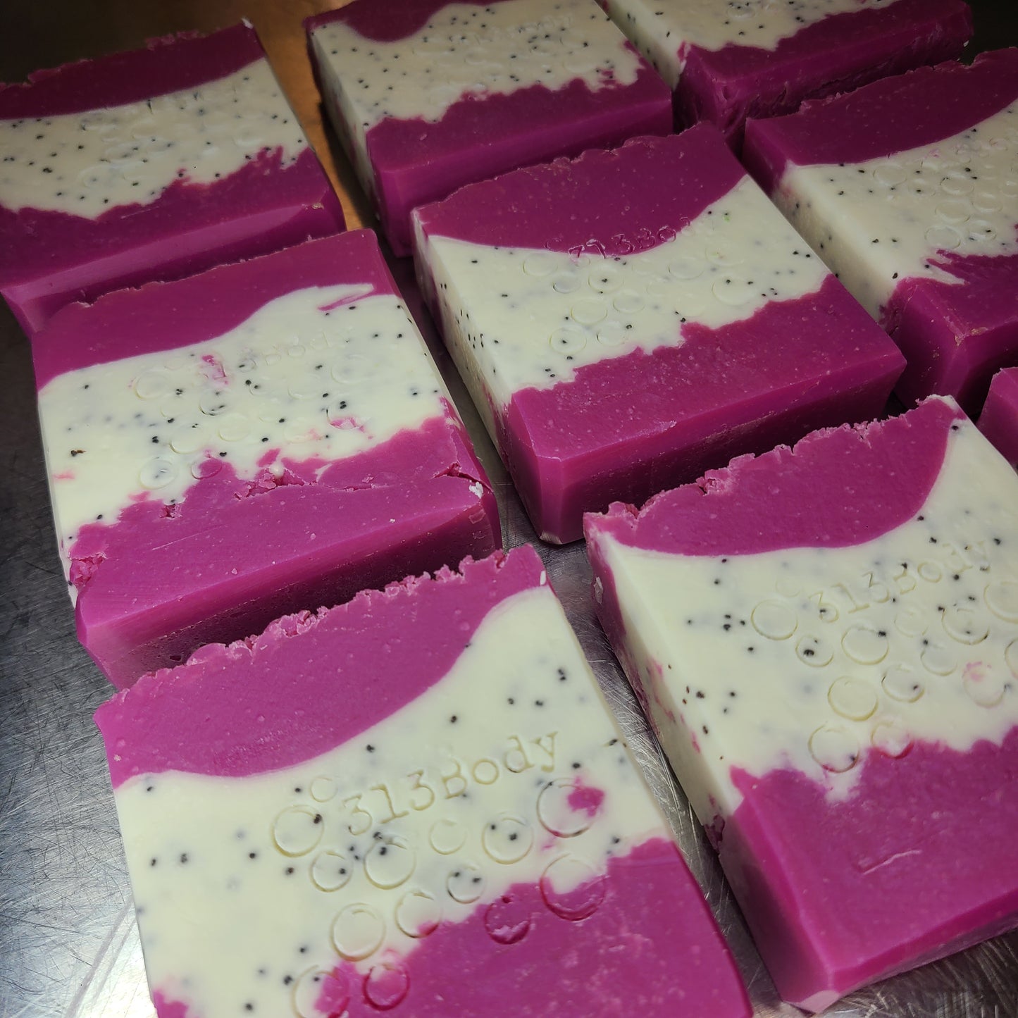 Dragon Fruit Scented Soap with Tallow & Goats Milk