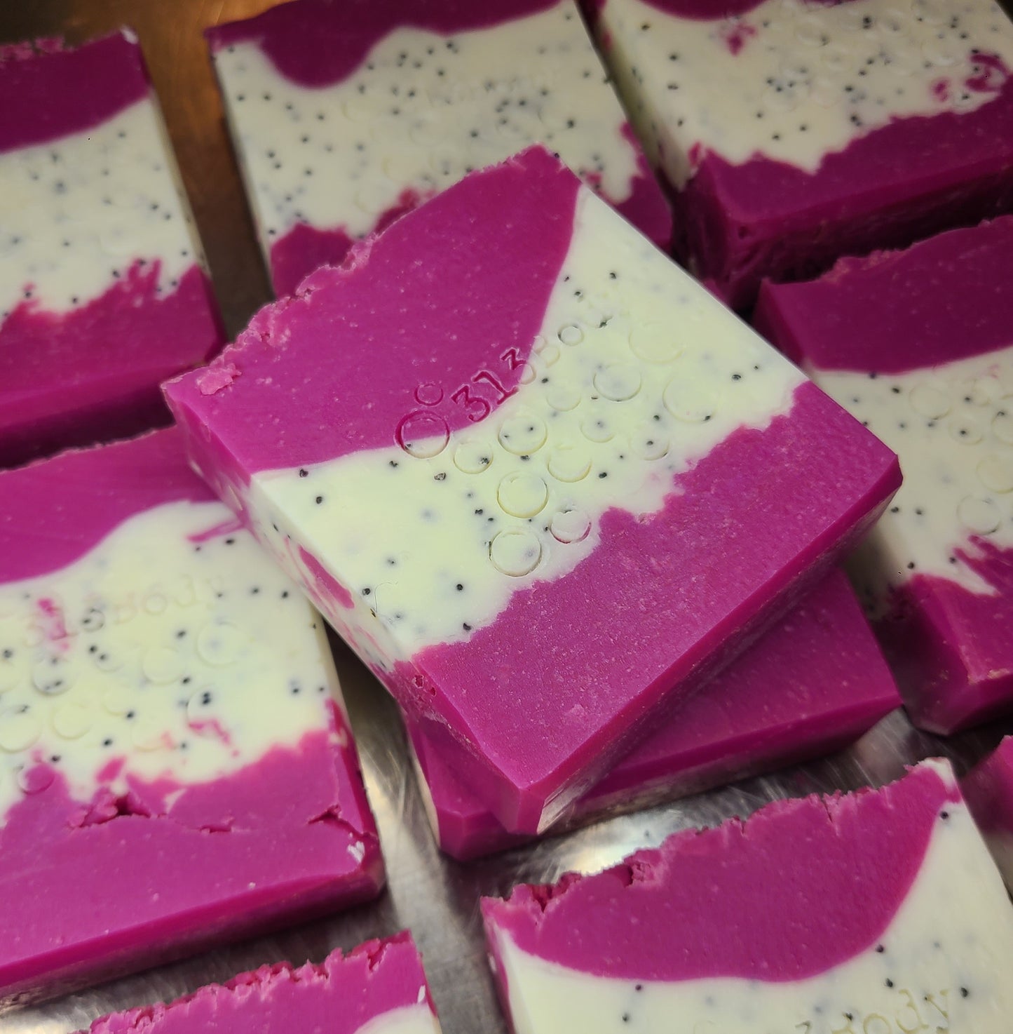 Dragon Fruit Scented Soap with Tallow & Goats Milk