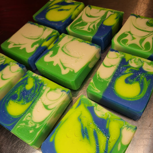 House Divided Hancrafted Soap - Black Violet Saffron Scented